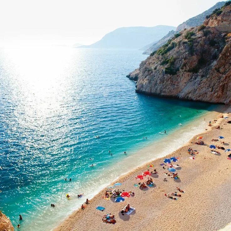 Пляж турции фото туристов Where to go on holiday in October: 25 top destinations (With images) October hol