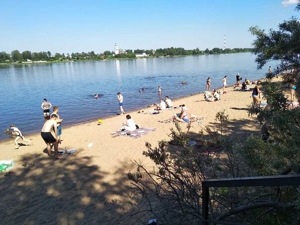 Пляж ярославля фото In Yaroslavl staged a massive raid on the beaches of the city Details: https://p