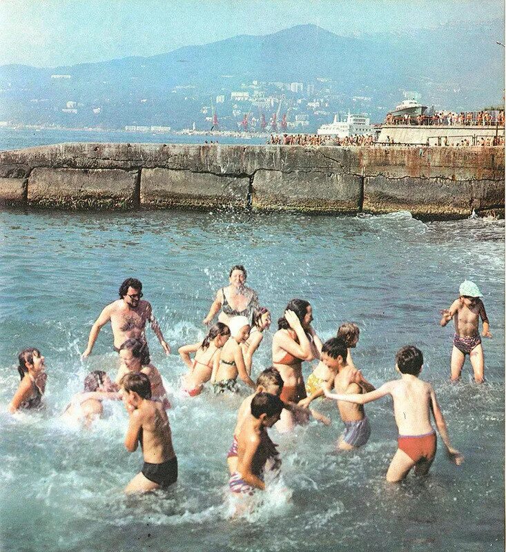 Пляжи 80 фото Ялта при СССР. Советский вариант "all inclusive" Семья на чемоданах Дзен