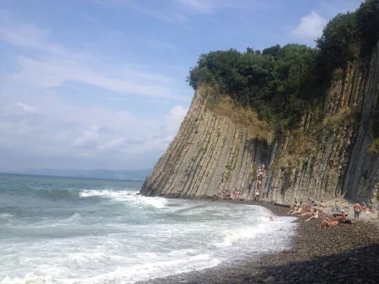 Пляжи агой краснодарский край фото Скала Киселева на фоне волн - Picture of Kiselev Rock, Tuapse - Tripadvisor