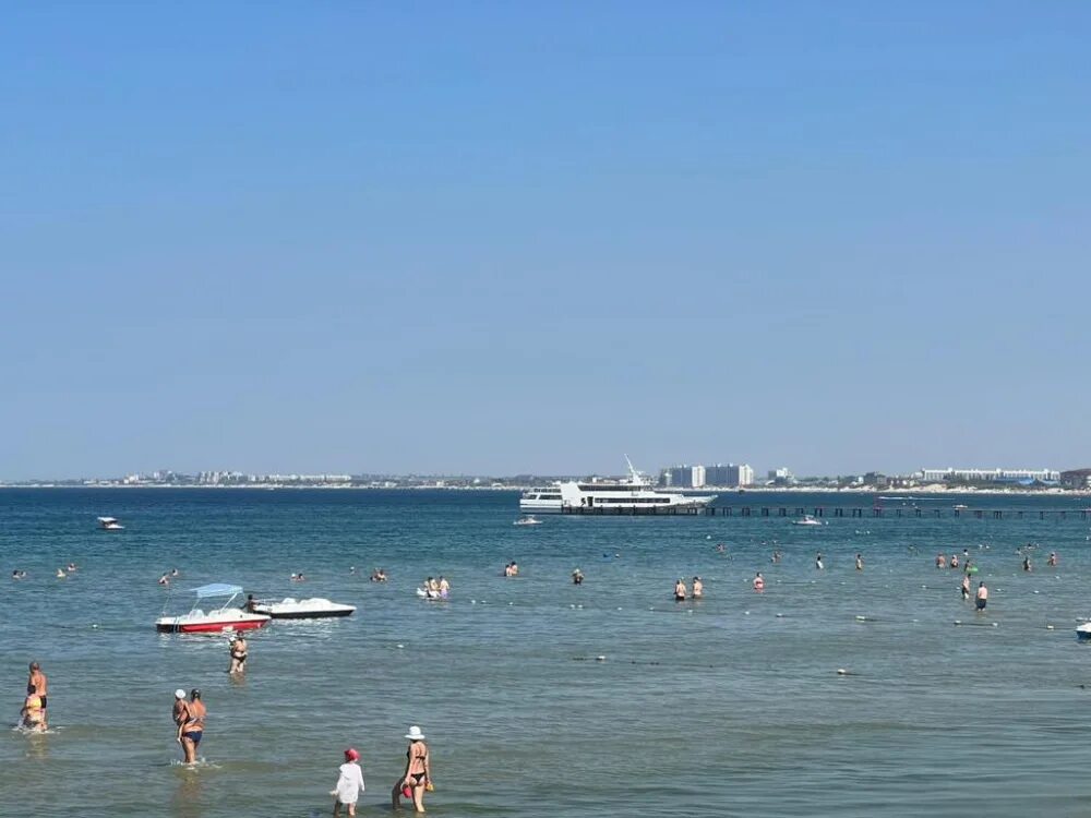 Пляжи анапы фото "Как в духовке": на пляжах Анапы жарко и ветрено Общество Селдон Новости