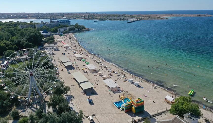 Пляжи черноморского крым фото Эксперты назвали самые популярные курортные поселки лета-2020 Новости Туристичес