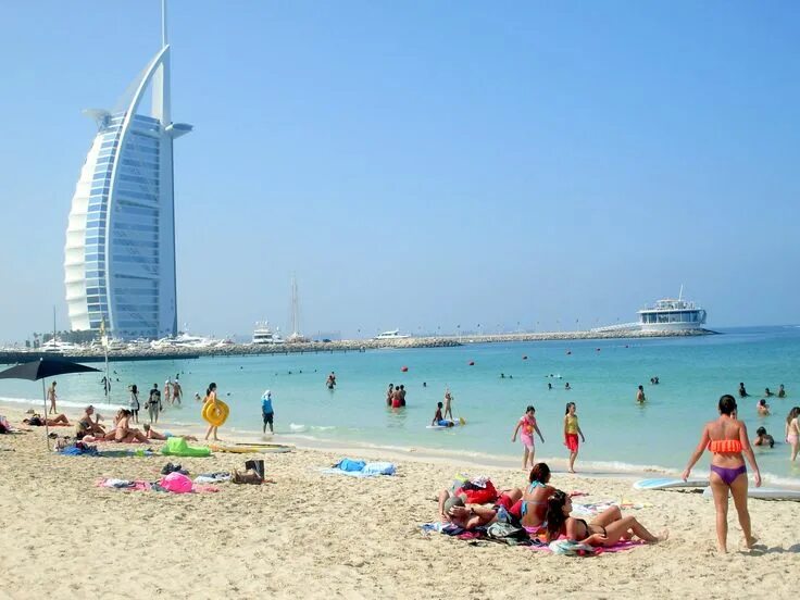 Пляжи эмиратов фото Wallpaper Dubai Beach Dubai beach, Dubai holidays, Dubai attractions