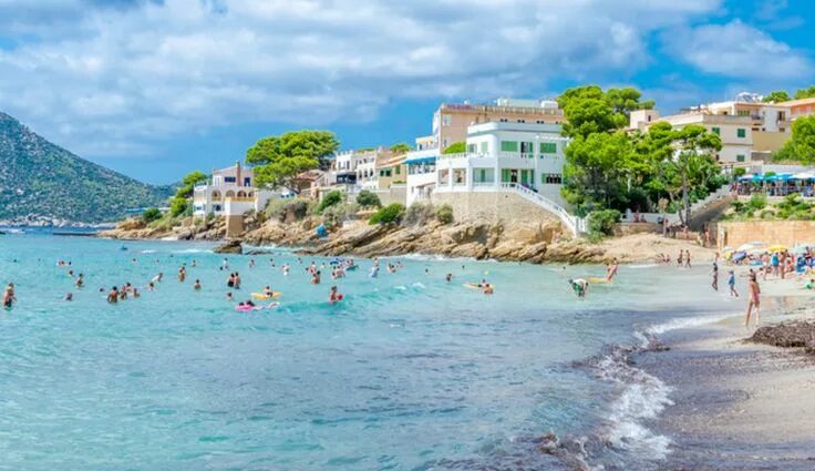 Пляжи европы фото This Is Where The Healthiest People In The World Go On Vacation Majorca, Travel,