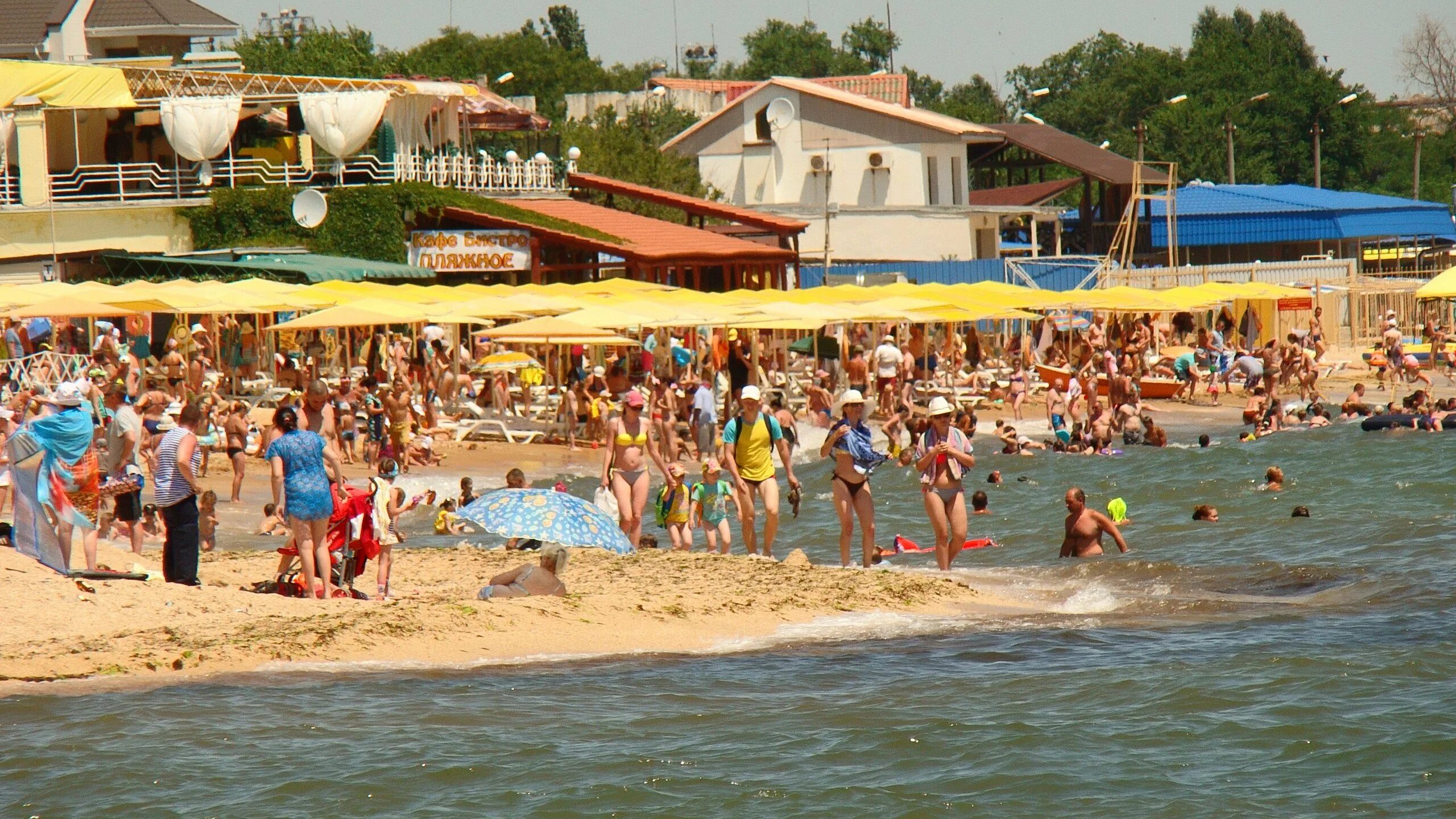Пляжи феодосии фото Берег феодосия