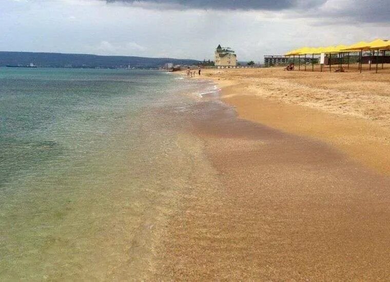Пляжи феодосии фото Отдых весной в Керчи Снять жилье в Керчи по выгодной цене без посредников от 600