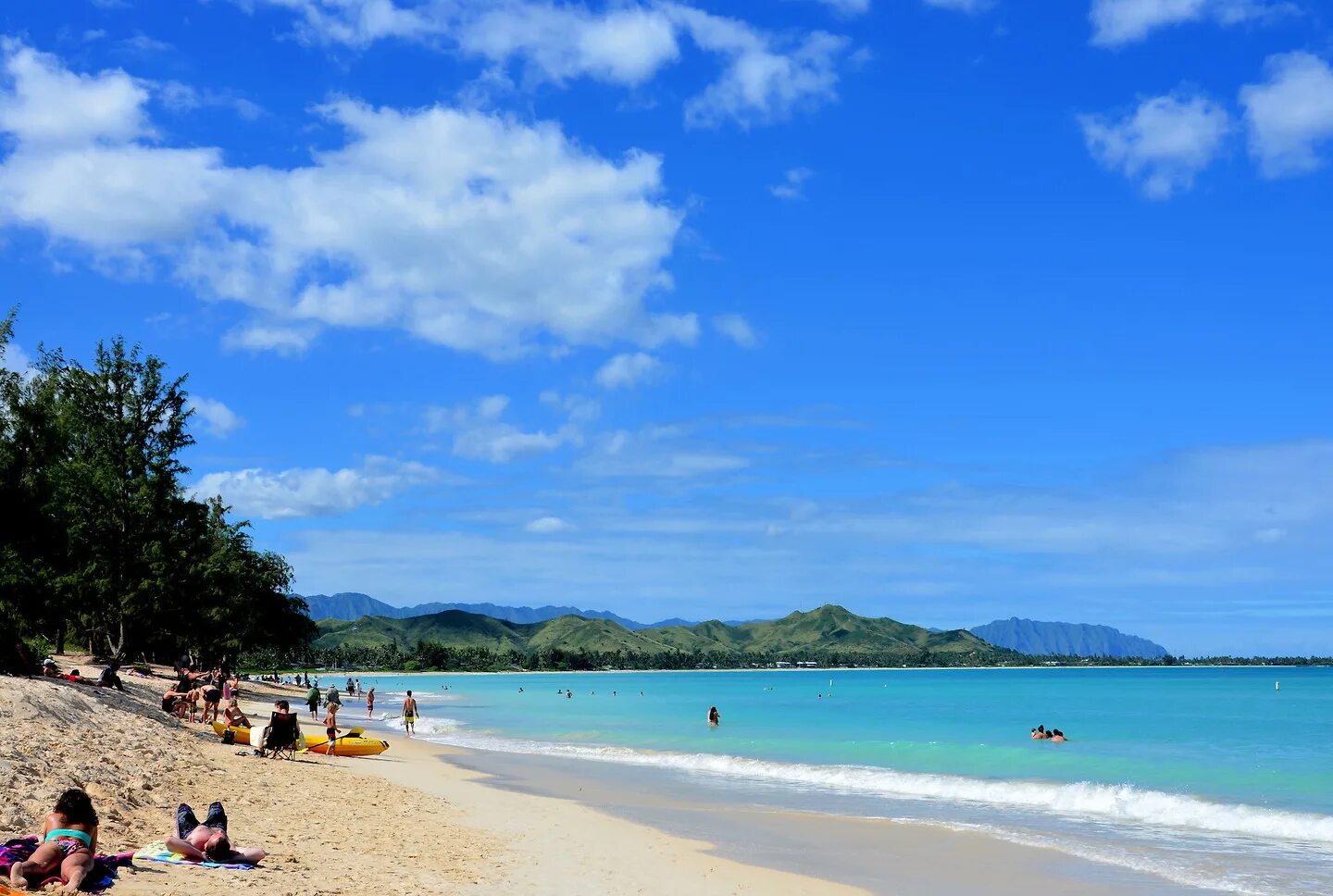 Пляжи фото с описанием Kailua Beach Park on Windward Coast of O’ahu, Hawaii - Encircle Photos
