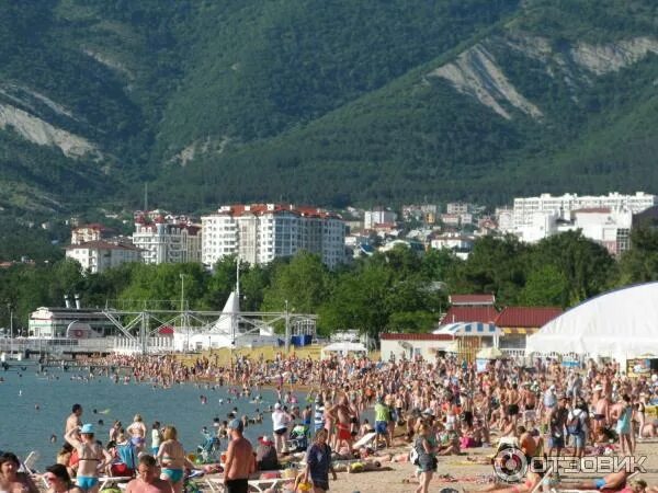 Пляжи геленджика фото Отзыв о Пляж песочный "Центральный" (Россия, Геленджик) Мой любимый пляж в Гелен