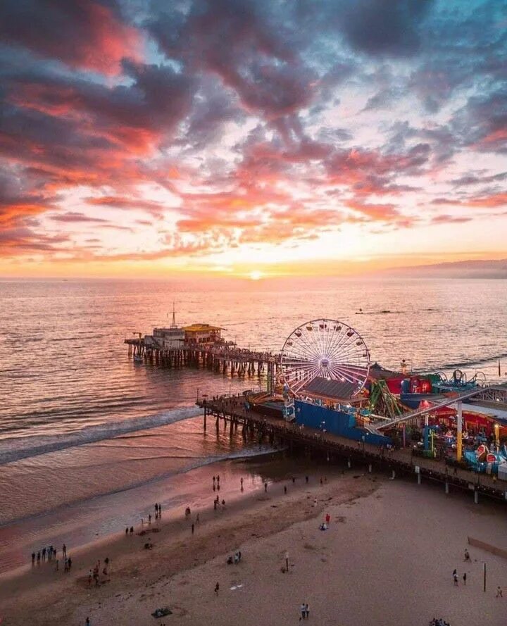 Пляжи калифорнии фото Pin on FUTURE MEMORIES in 2024 Los angeles travel, Santa monica beach california