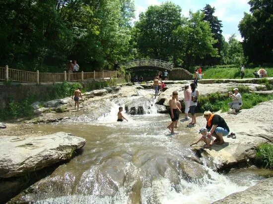 Пляжи кисловодска фото на одном из поворотов при спуске с горы Седло - Picture of Kislovodsk National P
