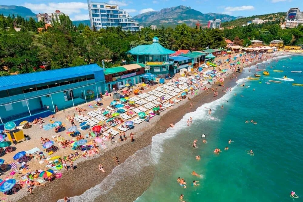 Пляжи крыма алушта фото Алушта (Крым) 2024 - цены на отдых и отели у моря в Алуште