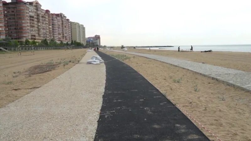 Пляжи махачкалы фото На пляже в Махачкале обустроят массажную прогулочную дорожку - Портал Северного 