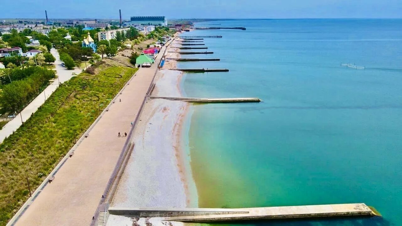 Пляжи приморского крым фото КРЫМ. ПРИМОРСКИЙ. Отель КАПИТАН. Пляжи, цены, НОВАЯ НАБЕРЕЖНАЯ. Отдых без турист