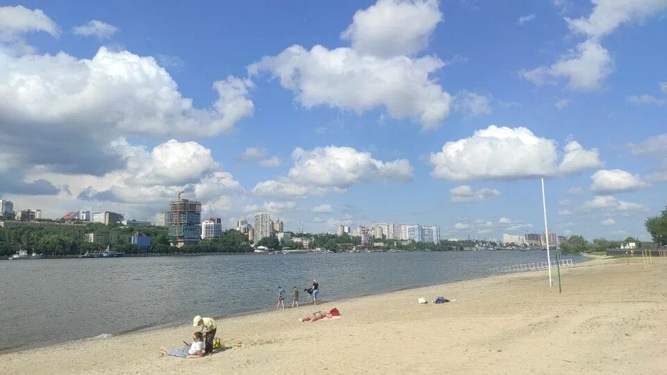 Пляжи ростова фото Купание - до 20:00, спорт - до победного: как выглядит пляж Левобережный Ростова