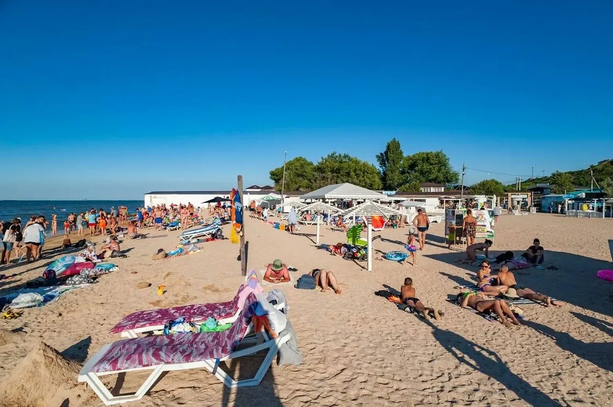 Пляжи станицы голубицкой фото Летний отдых в станице Голубицкая TRAVEL NOW - Путешествуй прямо сейчас Дзен