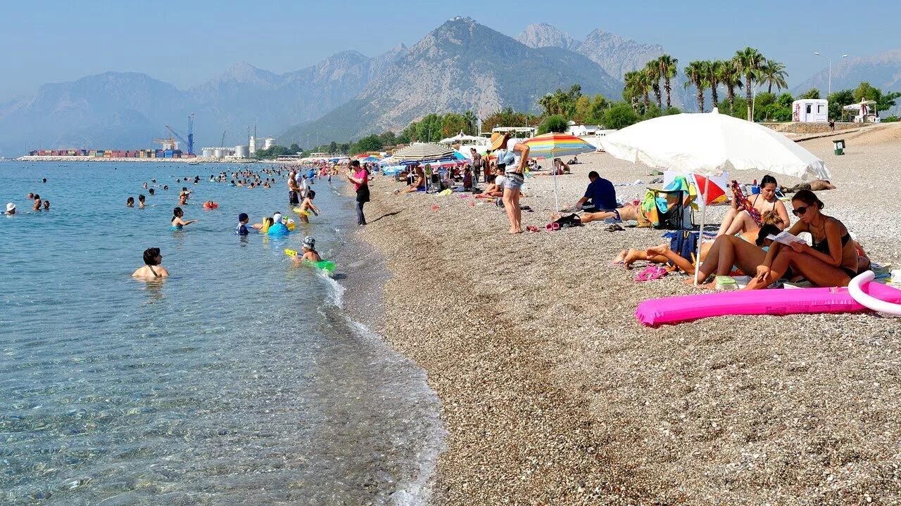 Пляжи турции фото загорающих Konyaalti Beach Antalya Turkey - YouTube
