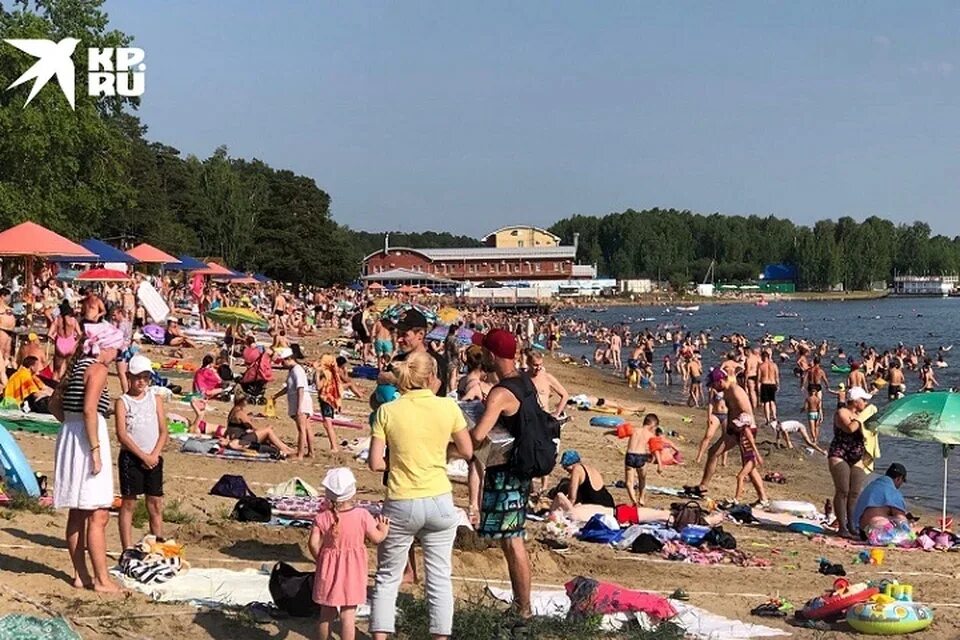Пляжи тюмени фото В Тюмени из-за тридцатиградусной жары городские пляжи оказались переполнены отды