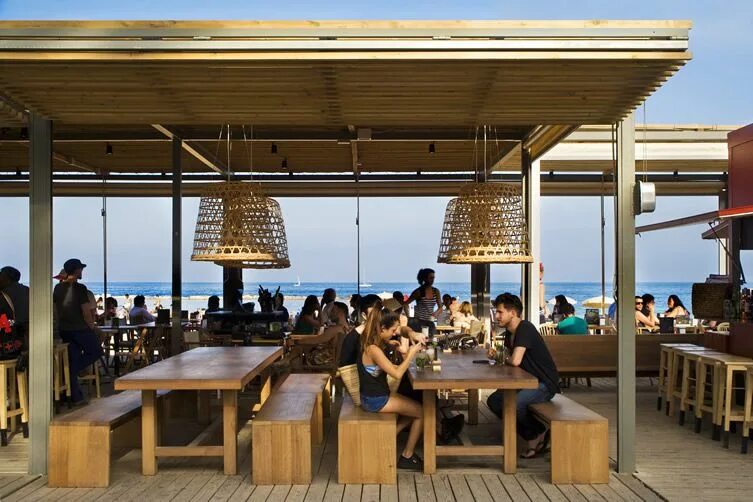 Пляжный бар фото Beat the heat in Barcelona with beach-side ice cream from El Celler's Jordi Roca