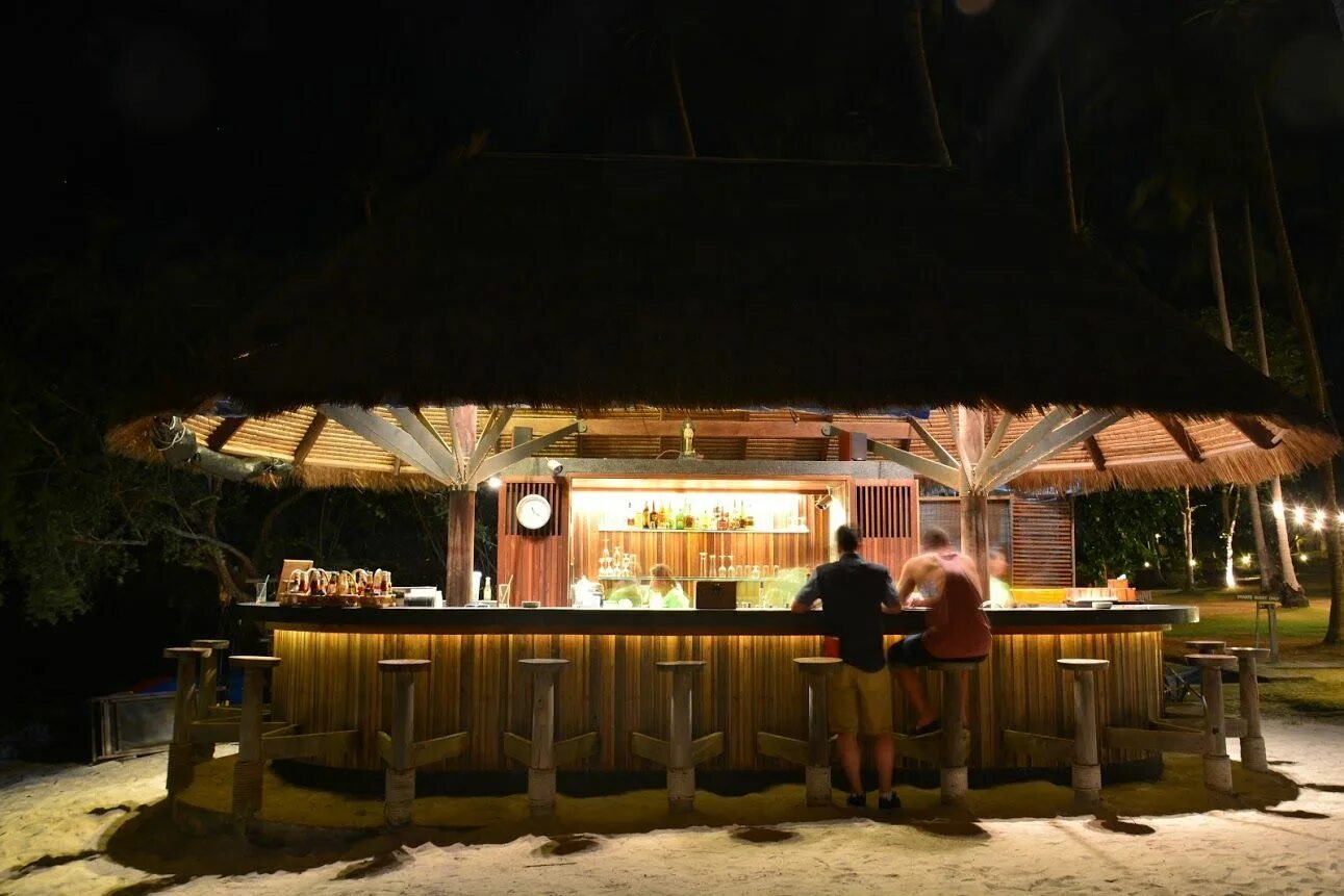 Пляжный бар фото Thailand Beach Bars - Beach Bar at Haad Tien Beach Resort, Koh Tao Thailand beac