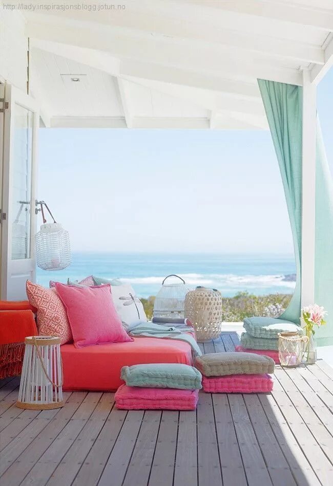 Пляжный домик мечты на pinterest фото 15 idées de salon de jardin Beach house interior, Beach house interior design, B