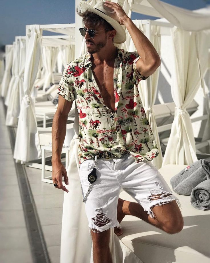 Пляжный стиль 2024 мужской 30 Summer Street Outfit Ideas for Men with Images Summer outfits men, Mens summe