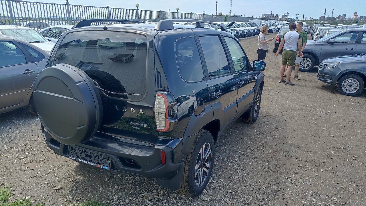 Плюс машина фото Фото: Авто плюс Холдинг, автосалон, Шоссейная ул., 46, село Васильевка - Яндекс 