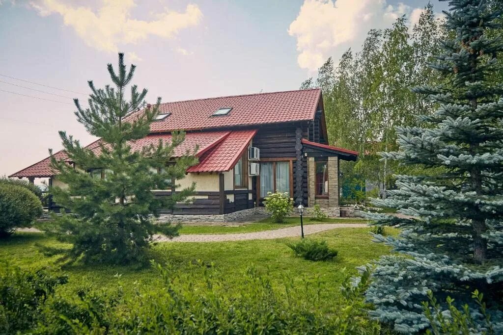 Плюс тольятти фото Мини-отель Ловчий Плюс, Тольятти, Самарская область, цены от 3700 руб. с кухней 