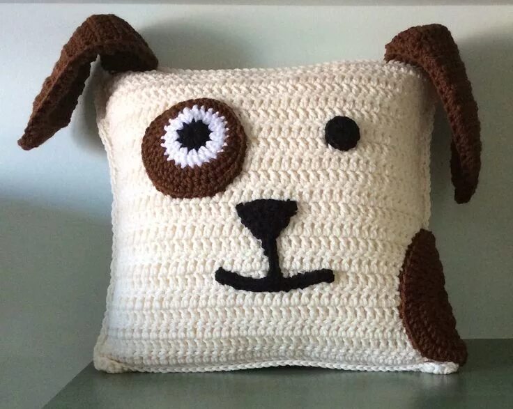 Плюшевая подушка крючком схема Pin on Coussin au crochet Crochet pillow cover, Crochet basket pattern, Crochet 