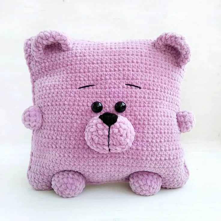 Плюшевая подушка крючком схема PDF Подушка Мишка крючком. FREE crochet pattern; Аmigurumi toy patterns. Амигуру