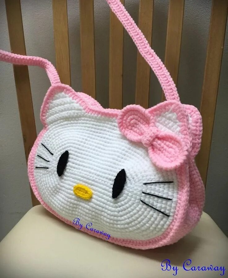 Плюшевая сумочка крючком Facebook Hello kitty purse, Hello kitty handbags, Hello kitty crochet