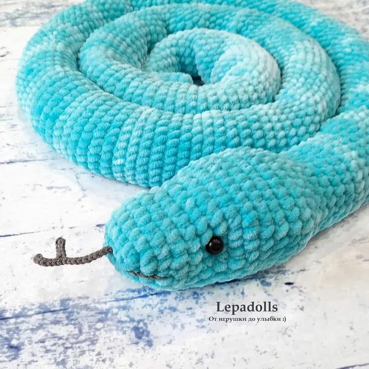 Плюшевая змея крючком схема и описание PDF Змея крючком. FREE crochet pattern snake; Аmigurumi animal patterns. Амигуру