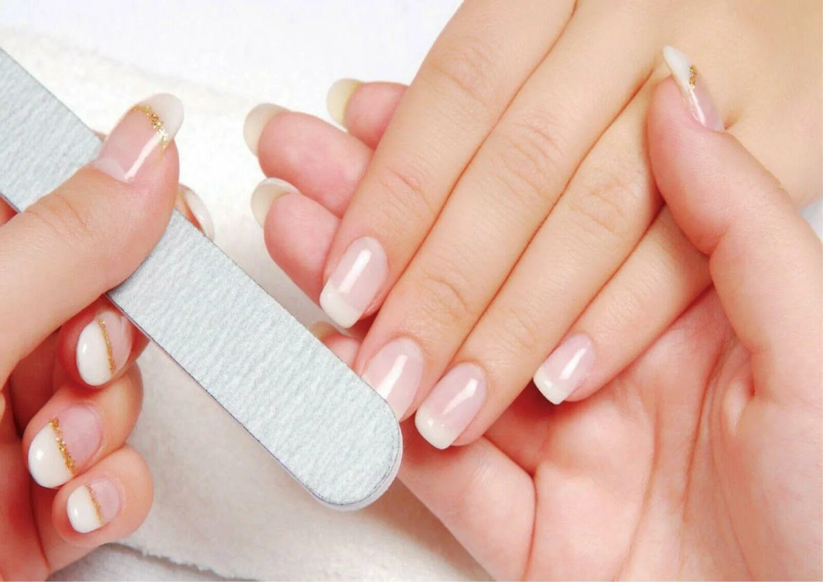Плюсы красивого маникюра Salon Beauty Makeup SPA Hairdresser Manicure Pedicure Poster - A4 A3 A2 Sizes eB