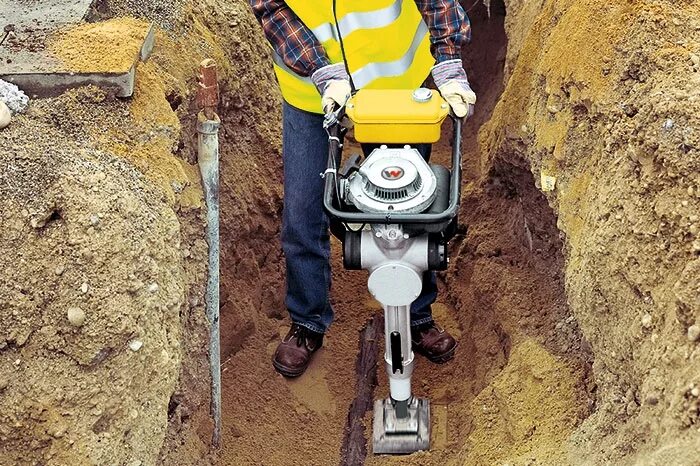 Пневматическая трамбовка для уплотнения грунта фото Wacker Neuson 5000005216 инструкция, характеристики, форум, поддержка