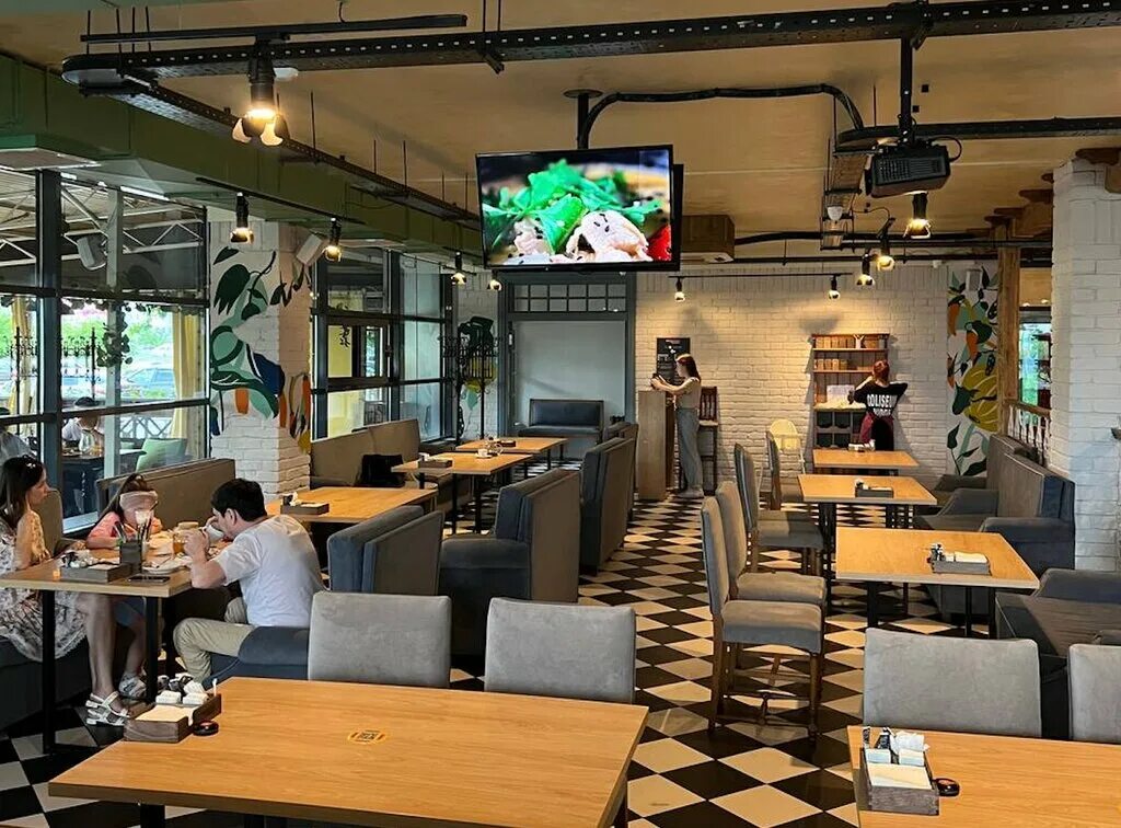 По чесноку чистопольская ул 61а фото Po Chesnoku, restaurant, Naberezhnye Chelny, prospekt Syuyumbike, 21/33А - Yande