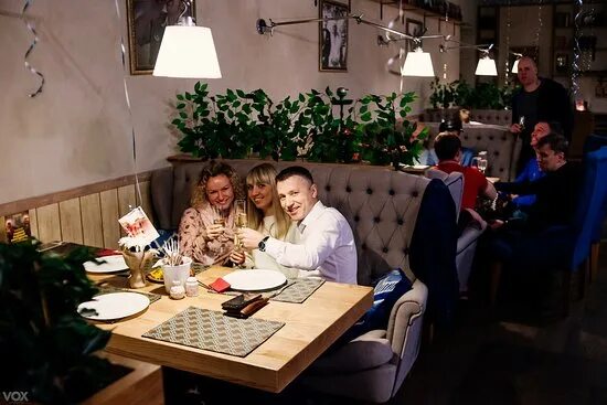 По чесноку просп ямашева 100г фото Душевному ресторану РОДНЯ - 3 года - Picture of Restaurant Rodnya, Chelyabinsk -