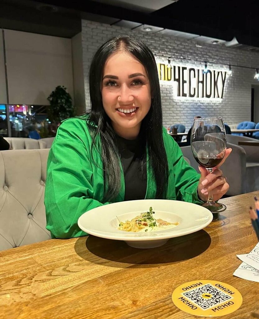 По чесноку ул академика глушко 35 фото Po Chesnoku, restaurant, City of Kazan, Akademika Glushko Street, 35 - Yandex Ma