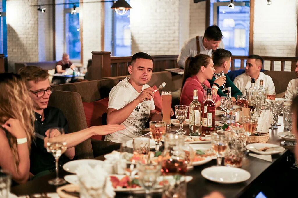 По чесноку ул галимджана баруди 8 фото Po Chesnoku, restaurant, City of Kazan, ulitsa Galimdzhana Barudi, 8 - Yandex Ma