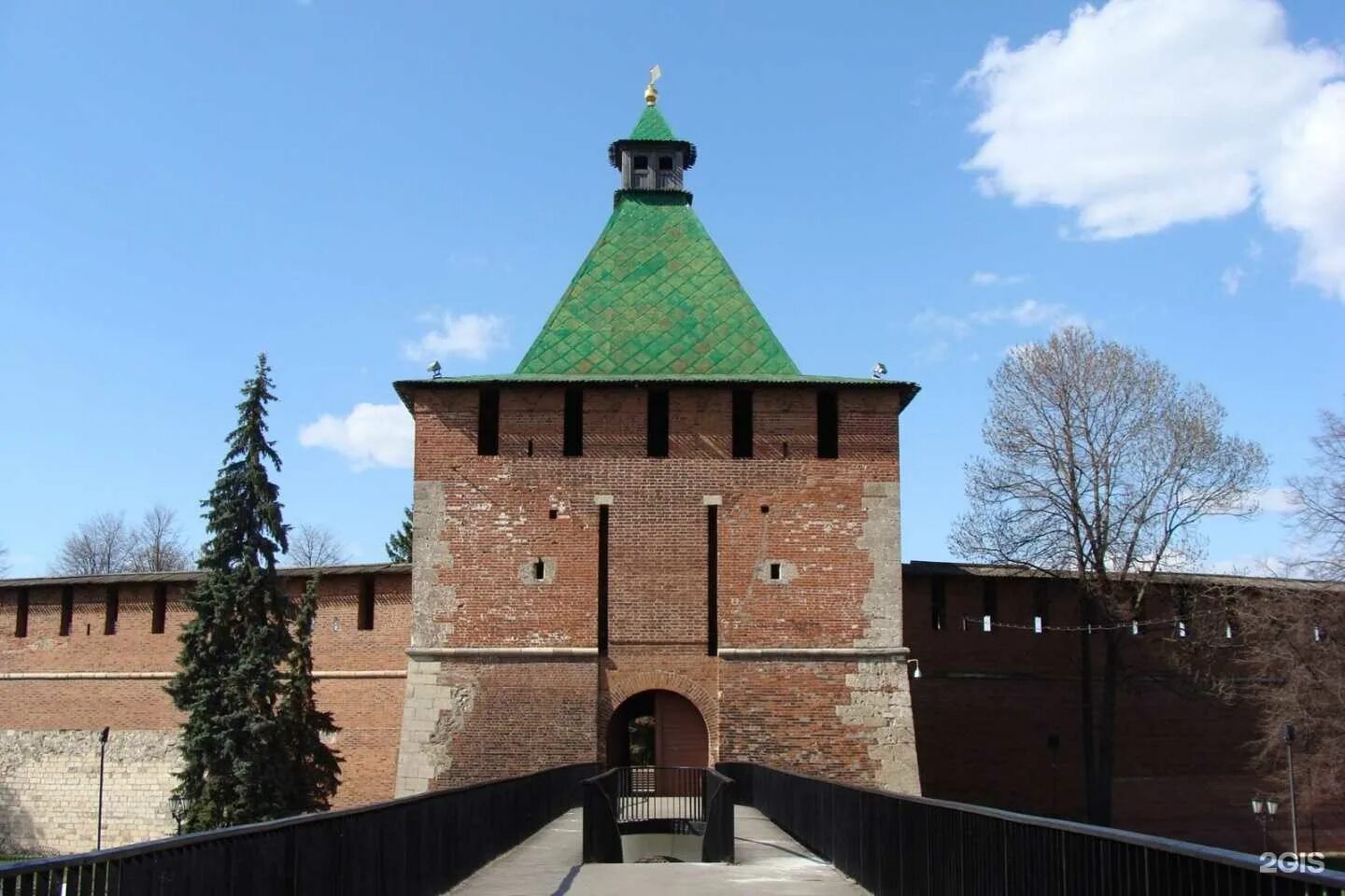 По порядку башни кремля фото нижегородского Никольская башня нижний новгород фото YugNash.ru