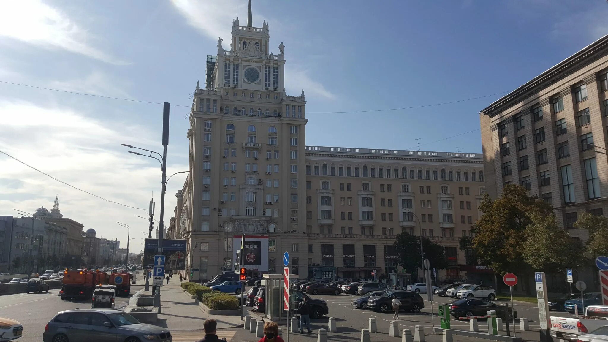 Победа большая садовая ул 51 фото РЕНТАВИК: Уютный офис для ювелирного бренда найден в ГОК "Пекин" OFFICE NEWS