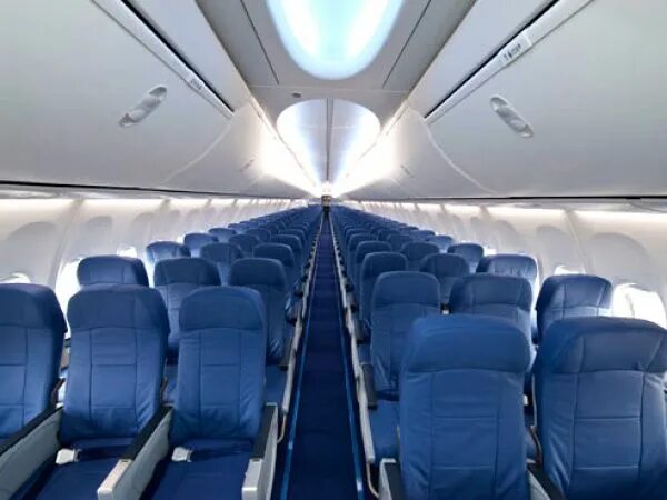 Победа эконом фото Dicas de como escolher a sua poltrona ideal no avião Airline interiors, Best air