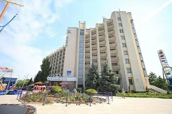 Победа евпатория фото Победа: Люкс 2-х комнатный (2-х местный) - ОФИЦИАЛЬНЫЙ САЙТ