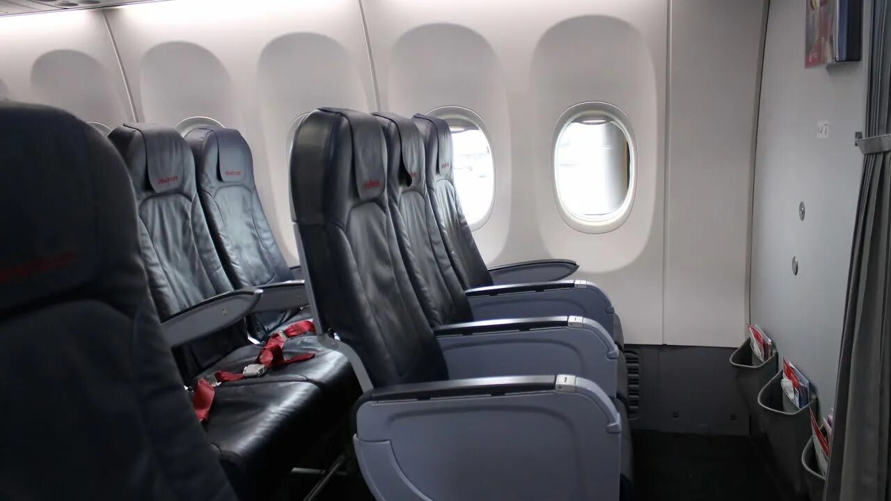 Победа фото мест салон самолета AIR BERLIN ECONOMY CLASS A320-200 Hamburg - YouTube