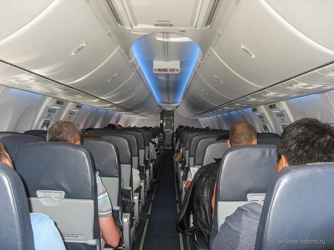 Победа фото мест салон самолета The passenger cabin of a Boeing 737-800 of airline "Victory"