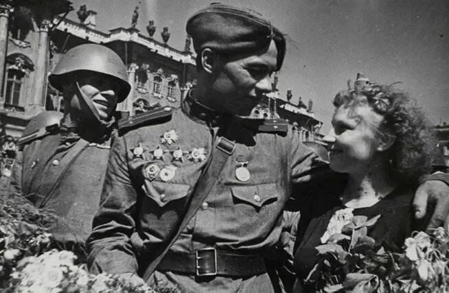 Победа фото войны 1945 Литературно-патриотический вечер "Солдаты Победы: героям войны посвящается" 2024