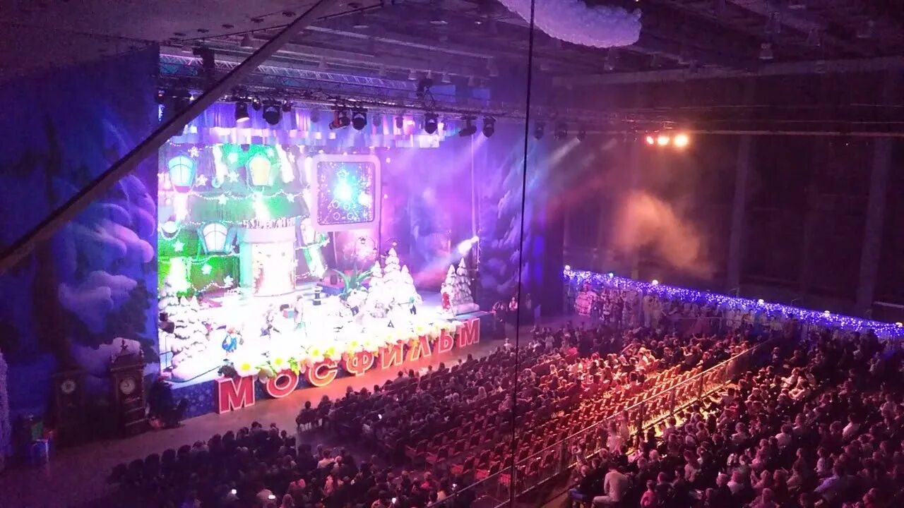 Победа фото зала Киноелку на Мосфильме - YouTube