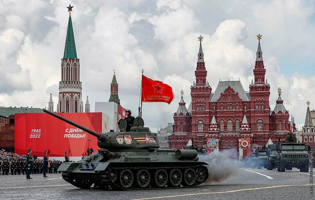 Победа красная площадь фото Парад Победы на Красной площади в Москве