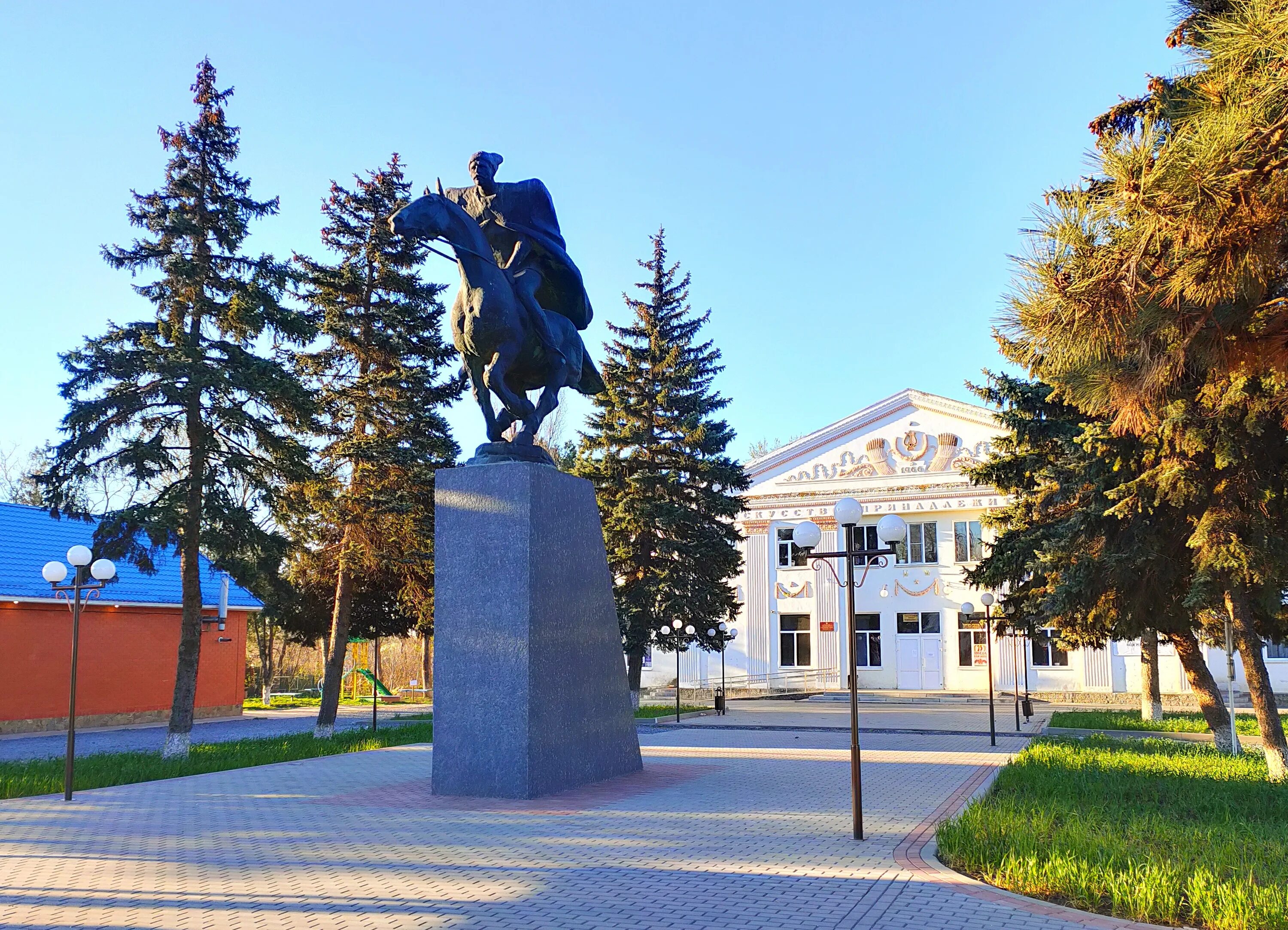 Победа красная ул 27 станица староминская фото В.И. Чапаев, monument, memorial, Krasnodar Territory, stanitsa Starominskaya, ul
