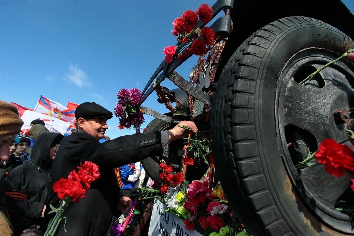 Победа ленинградская ул 22 фото В Ленобласти прошел автопробег в честь 77-летия Победы - фото