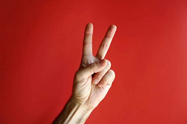Победа пальцами фото Letter V Fotos afbeeldingen, beelden en stockfoto's - iStock