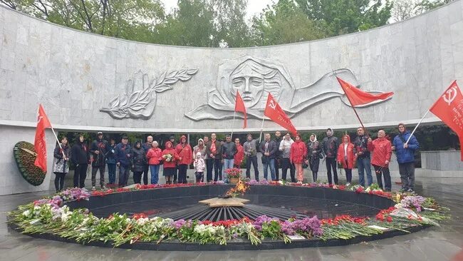 Победа ростова фото В Ростове-на-Дону состоялся краснознаменный автопробег в честь Дня Победы. (Фото